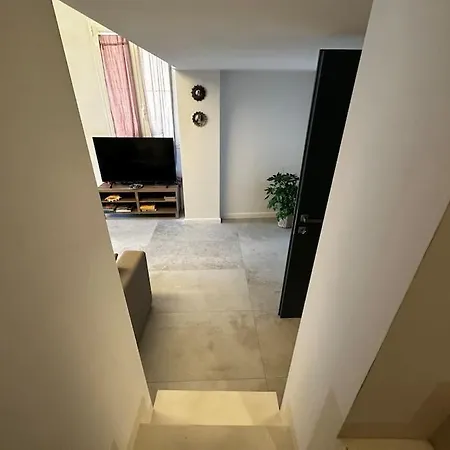 Casa Flora Daire *